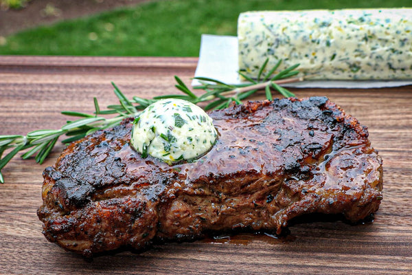 Simple Grilled Garlic Butter Steak Recipe for Delicious Suppers