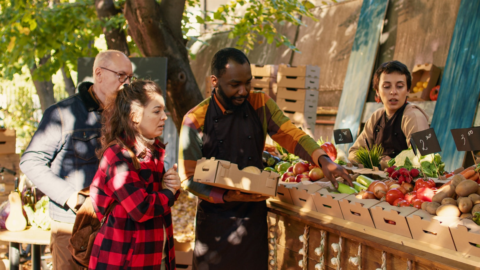 6 Ways Local Farm Meat Supports Your Community and Health – Farm Club